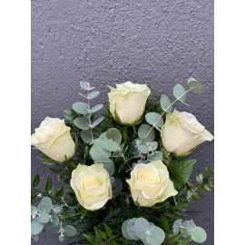 PAŞABAHÇE VAZODA 5'LI BEYAZ GÜL